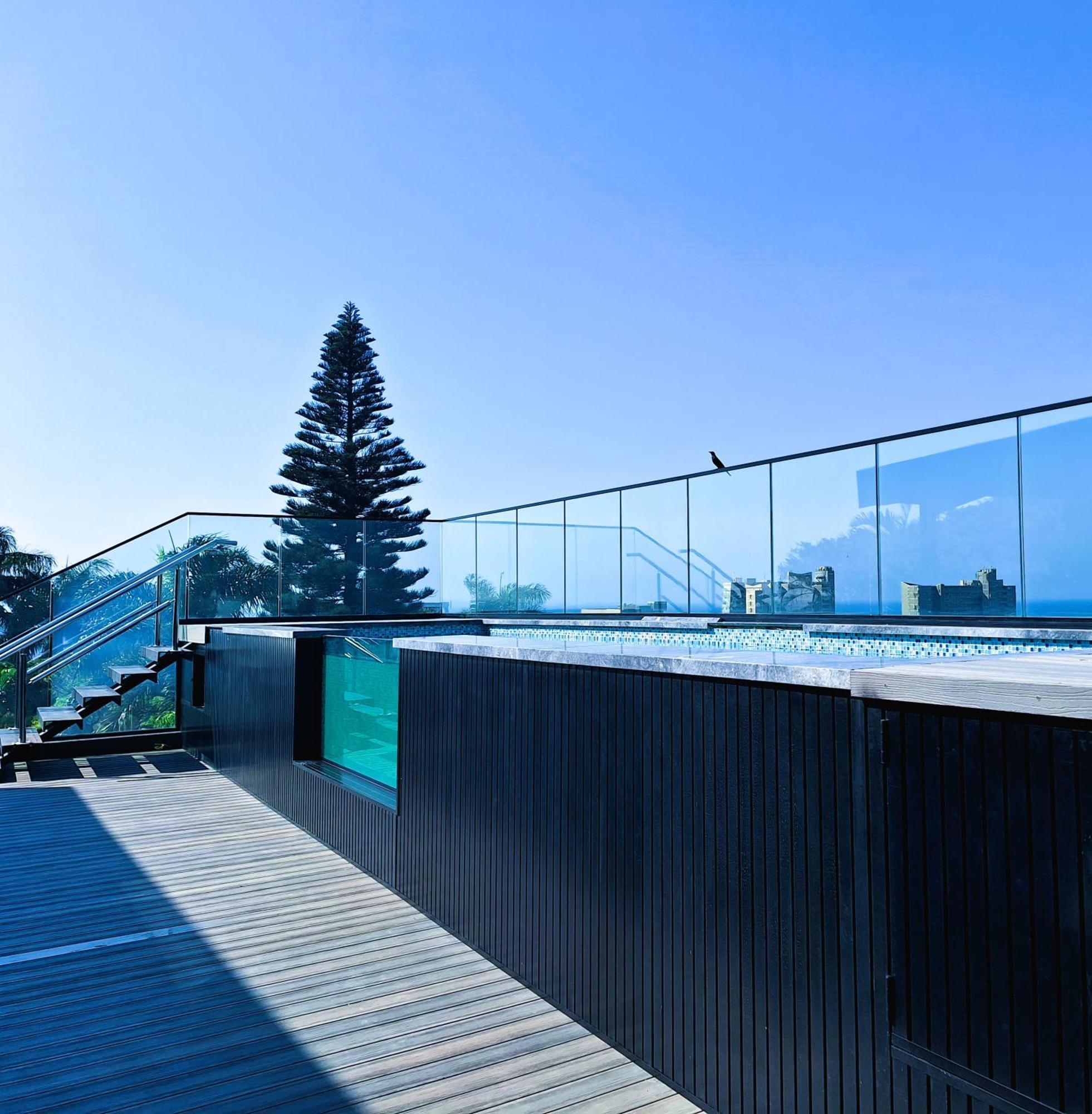 Zar Hotel Amanzimtoti Exterior photo